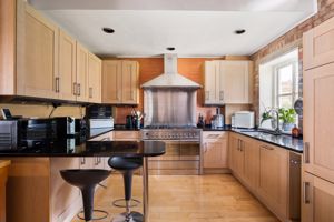 kitchen- click for photo gallery